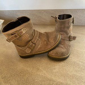 Primigi Girls Boots - Gold Sparkly Heart - Size 21